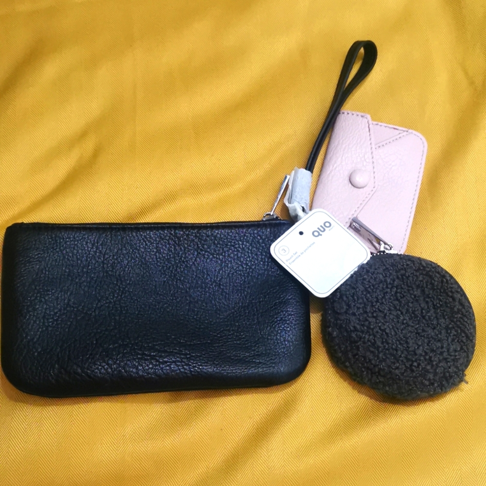 NWT. QUO Pouch set 3